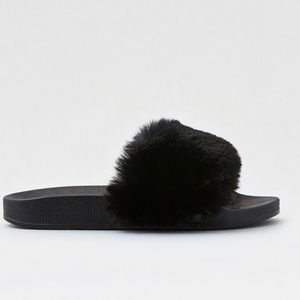 American Eagle Outfitters Shoes - American Eagle Faux Fur Pool Slides American Eagle Outfitters Shoes - American Eagle Faux Fur Pool Slides